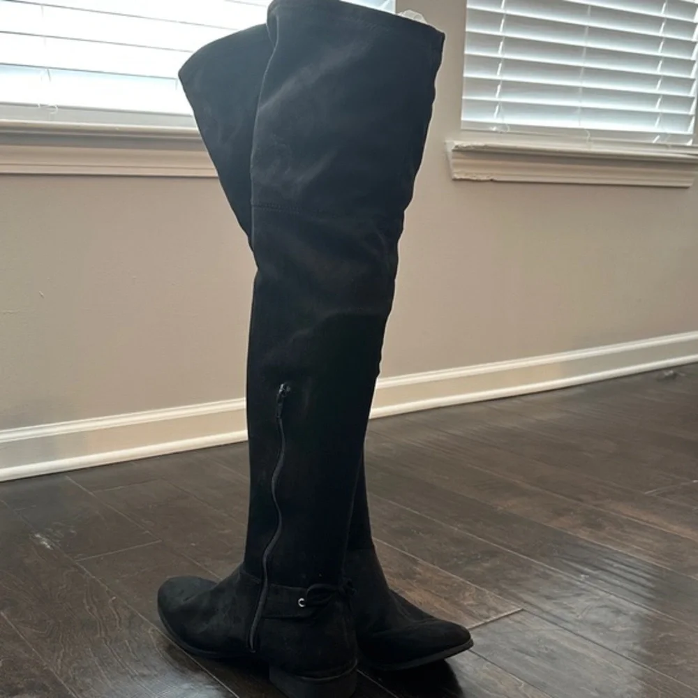 Black Over-the-Knee Boots